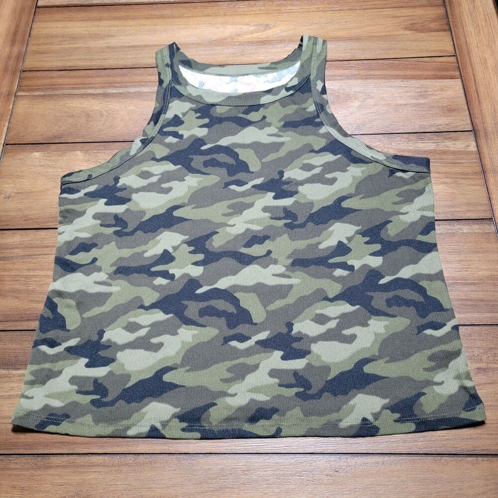 No Boundaries Camo Tank Top - Size Junior XXXL (21)
